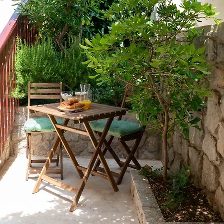 Sana - Privater Pool - Meerblick - Mediterranes Lebensgefuehl * Klenovica