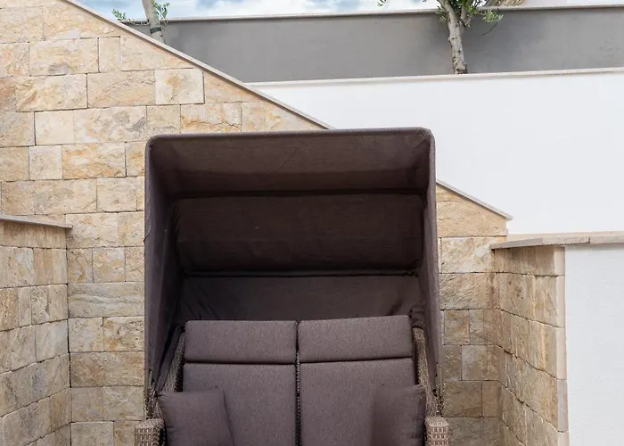 Sana Nyaraló Klenovica